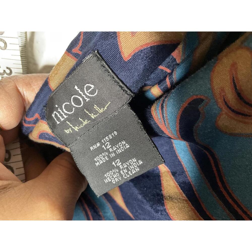 < Nicole Miller Floral Print Mini Skirt Size 12 > - Picture 3 of 4